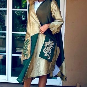 Silk jacket with embroidery Persian details